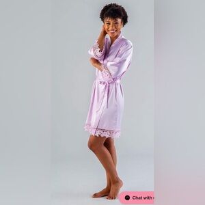 Elegant Lavender Lace Trim Robe